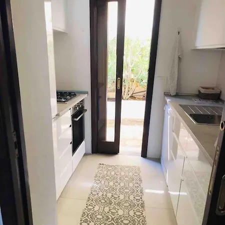Holiday home A 30 M Dal Mare Golfo Aranci